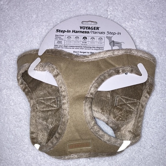 5/$20 New voyager step-in harness medium 16-18 in plush suede like tan - Picture 5 of 6